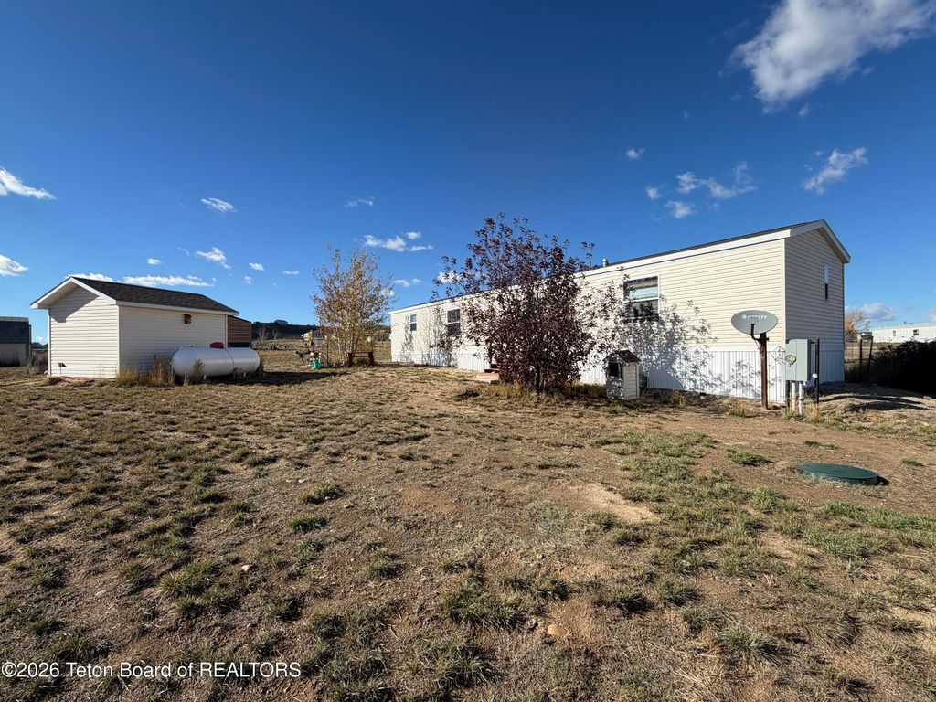 14 ORIOLE Lane, Boulder, WY 82923 photo 4
