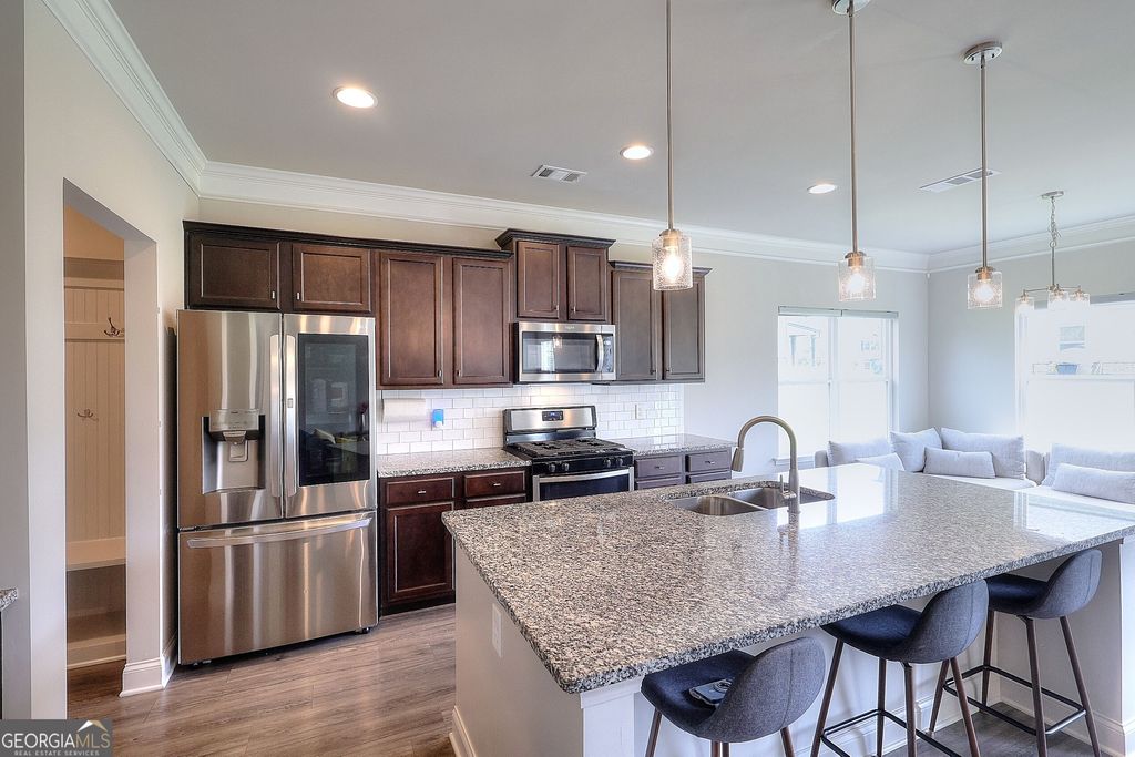 1319 Kim Manor Way, Lawrenceville, GA 30043 — photo 2