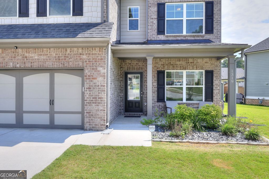 1319 Kim Manor Way, Lawrenceville, GA 30043 — photo 4