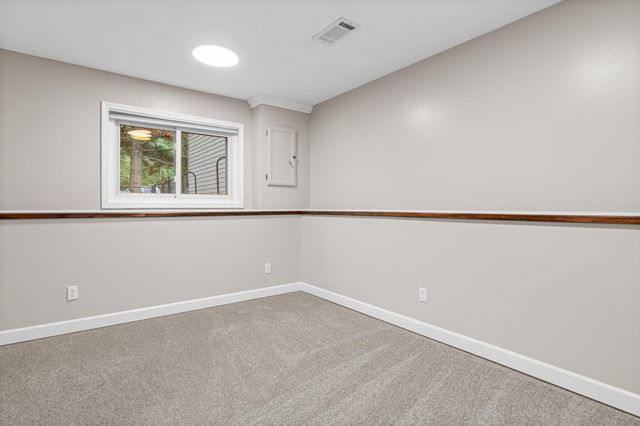 7170 Grangeview N, Centerville, MN 55038