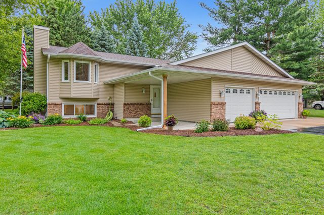 7170 Grangeview N, Centerville, MN 55038
