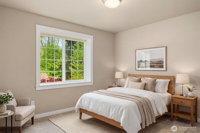 8718 124TH Avenue NE, Kirkland, WA 98033