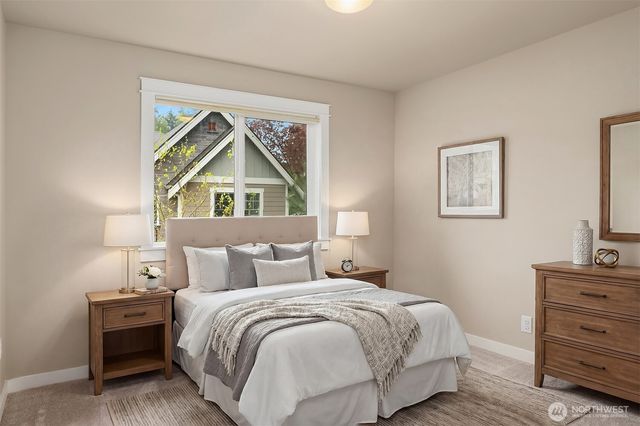 8718 124TH Avenue NE, Kirkland, WA 98033