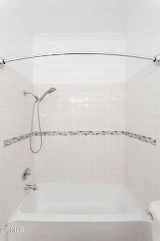 300 N El Molino Avenue 210, Pasadena, CA 91101