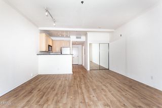 300 N El Molino Avenue 210, Pasadena, CA 91101