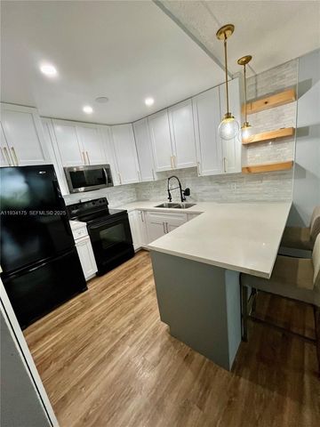 1750 W 56th St 211, Hialeah, FL 33012