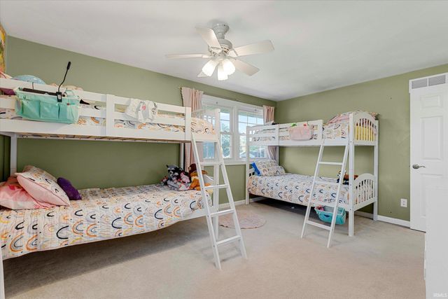 55215 Caldwell Drive, Osceola, IN 46561