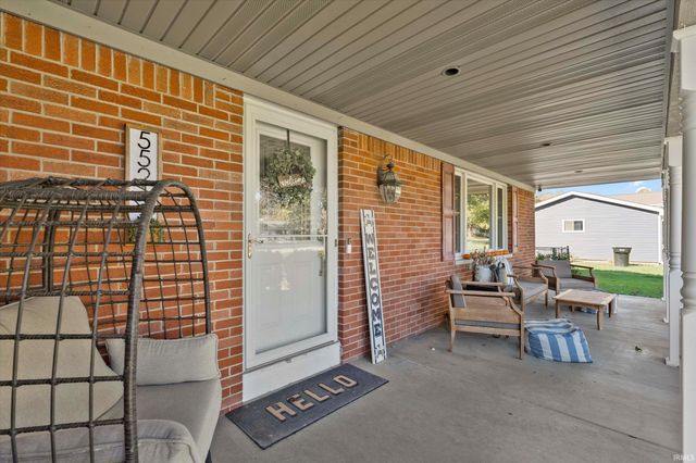 55215 Caldwell Drive, Osceola, IN 46561