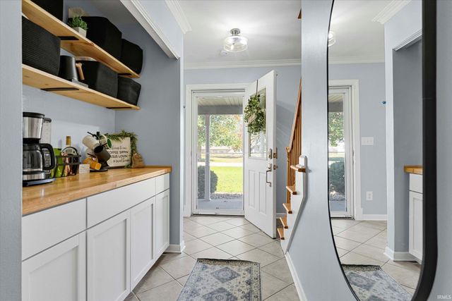 55215 Caldwell Drive, Osceola, IN 46561