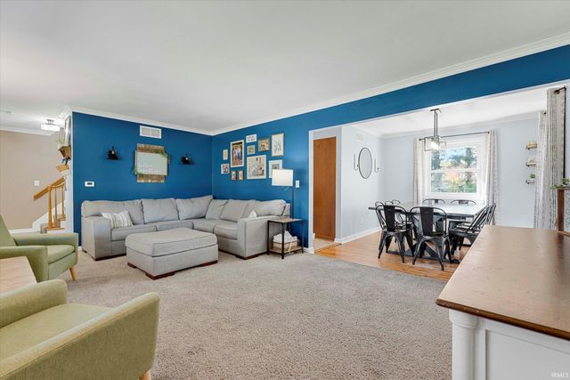 55215 Caldwell Drive, Osceola, IN 46561