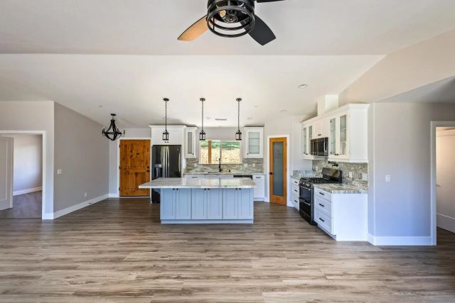 15670 Fruitvale Rd, Valley Center, CA 92082