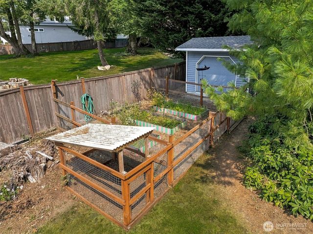 28222 183rd Avenue SE, Kent, WA 98042