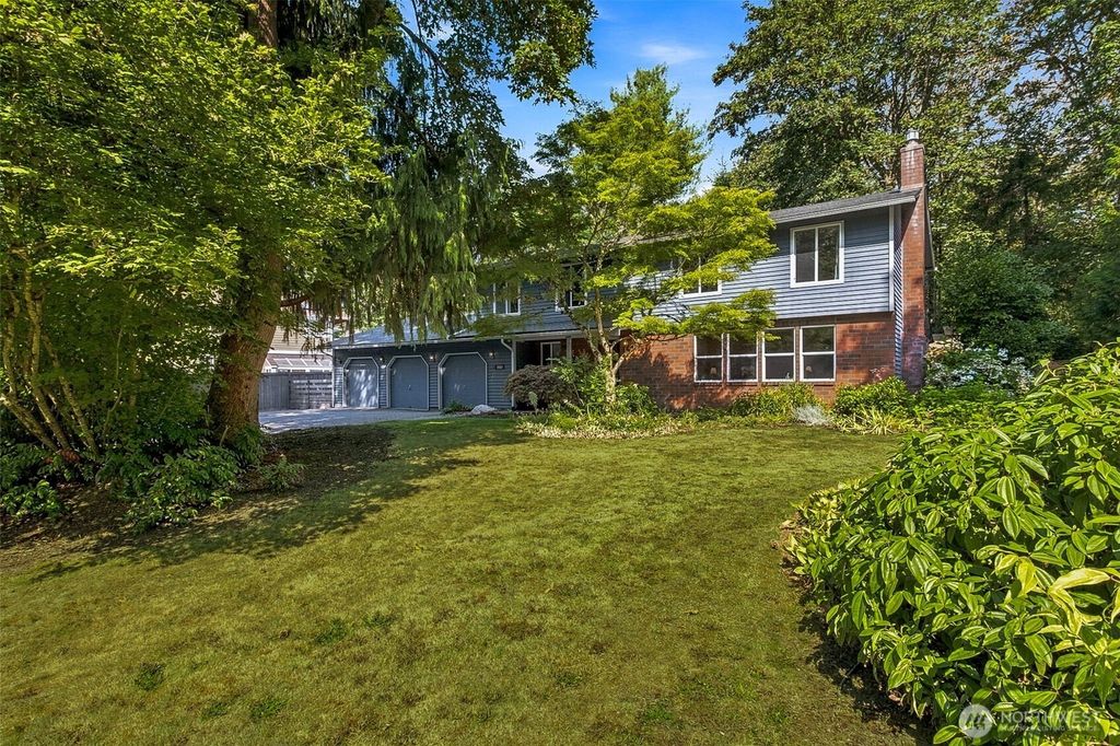 28222 183rd Avenue SE, Kent, WA 98042