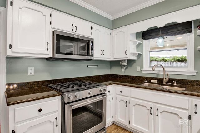 5770 Chester Court, Mobile, AL 36609