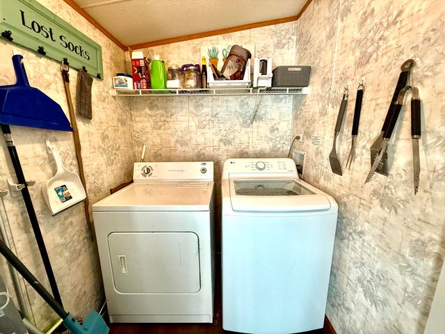 16 Gonyea Road, Altona, NY 12910