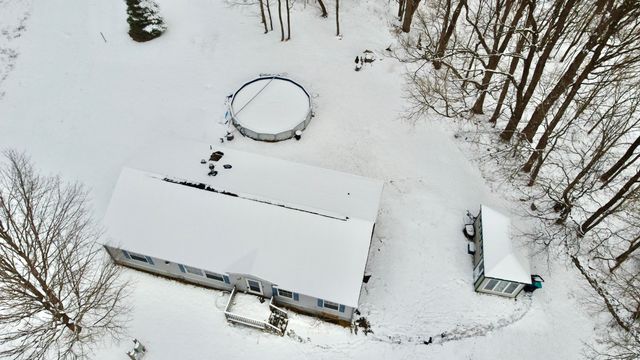 16 Gonyea Road, Altona, NY 12910