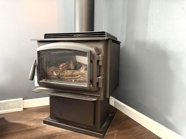 16 Gonyea Road, Altona, NY 12910