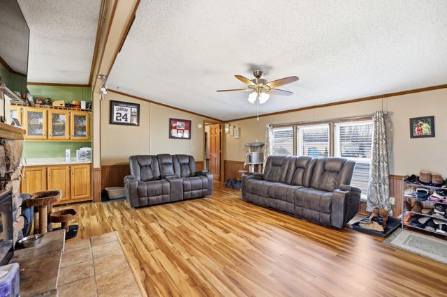 8592 Gleaner Court, Zeeland, MI 49464