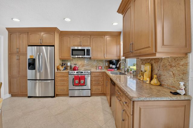 19600 Sedgefield Terrace, Boca Raton, FL 33498