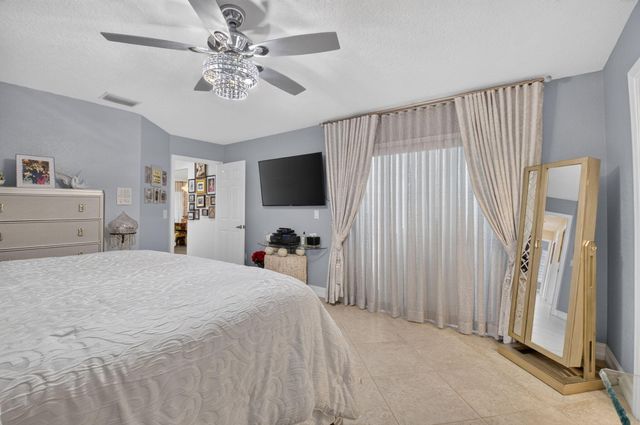 19600 Sedgefield Terrace, Boca Raton, FL 33498