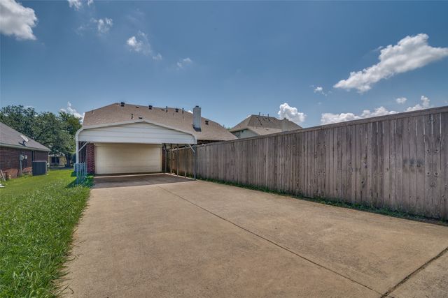 6905 Foxglove Trail, Sachse, TX 75048