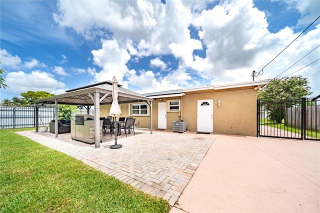 7101 Hope Street, Hollywood, FL 33024