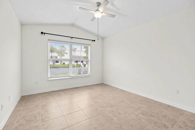 5925 Foxtail Way, Fort Pierce, FL 34982