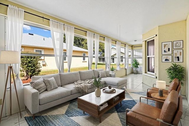 5925 Foxtail Way, Fort Pierce, FL 34982