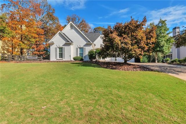 5070 Oakmont Bend Drive, Alpharetta, GA 30004