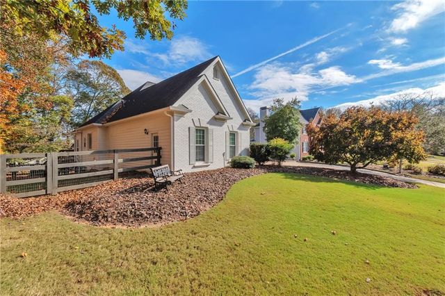 5070 Oakmont Bend Drive, Alpharetta, GA 30004