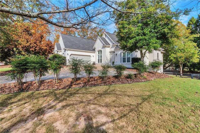 5070 Oakmont Bend Drive, Alpharetta, GA 30004