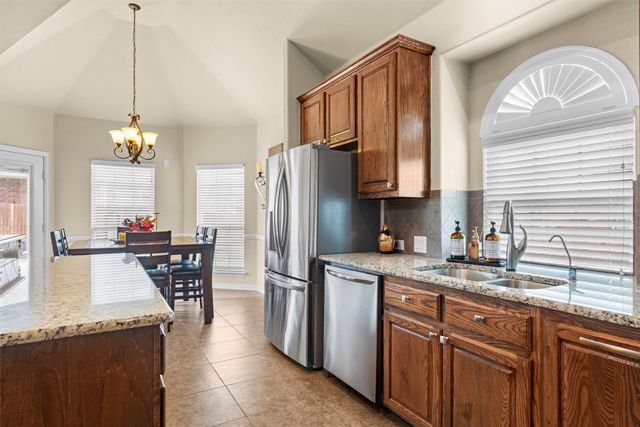 217 Chappellet Street, Kennedale, TX 76060