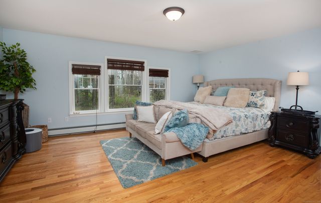 36 Hayes Lane, Ridgefield, CT 06877