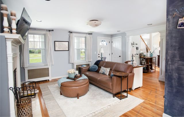 36 Hayes Lane, Ridgefield, CT 06877