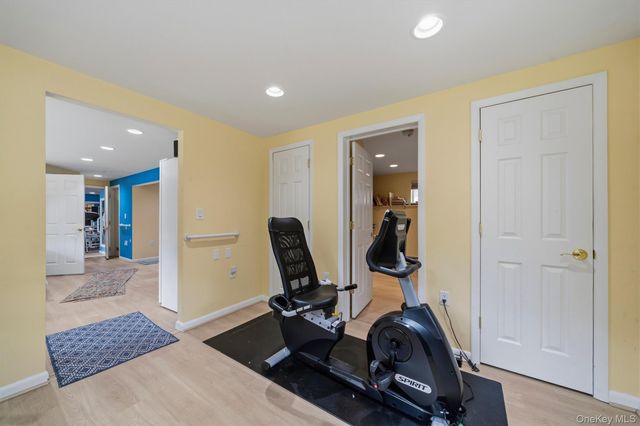 2 Harvest Hill Lane, Middletown, NY 10940
