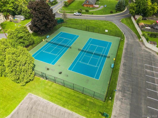 2 Harvest Hill Lane, Middletown, NY 10940