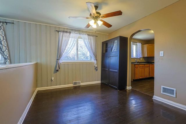 22 Sycamore Drive, Florence, KY 41042