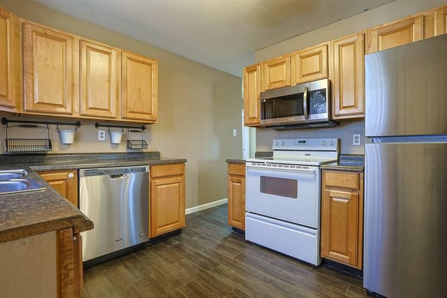 22 Sycamore Drive, Florence, KY 41042