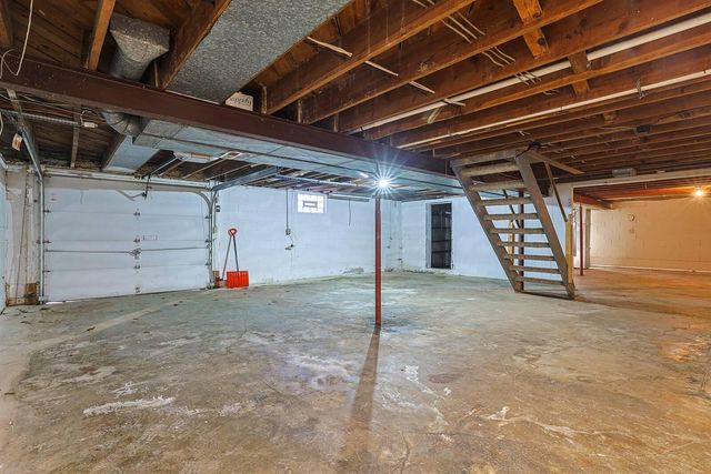 22 Sycamore Drive, Florence, KY 41042