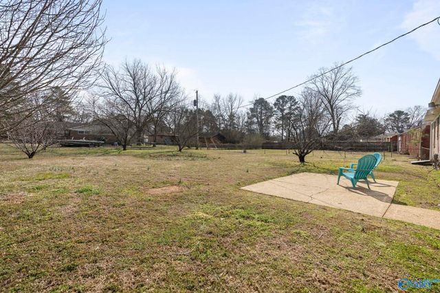 4212 NW Lakeview Drive, Huntsville, AL 35810