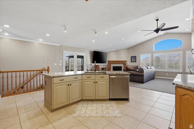 1627 E MULBERRY WAY, Sandy, UT 84093