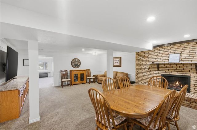 1627 E MULBERRY WAY, Sandy, UT 84093