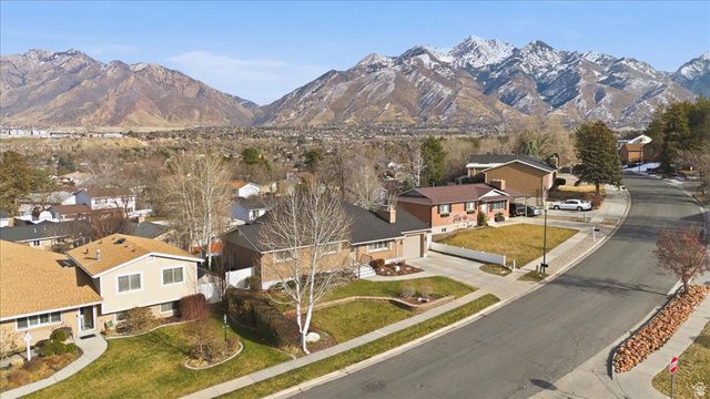1627 E MULBERRY WAY, Sandy, UT 84093