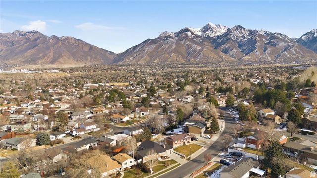 1627 E MULBERRY WAY, Sandy, UT 84093