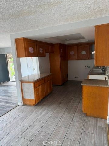 16970 Marygold 62, Fontana, CA 92335