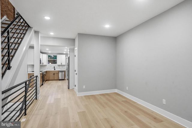 1733 JACKSON ST, Philadelphia, PA 19145