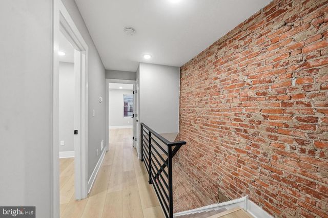 1733 JACKSON ST, Philadelphia, PA 19145