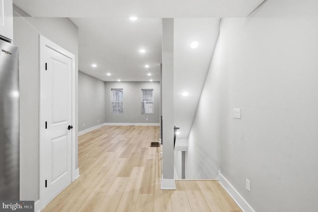 1733 JACKSON ST, Philadelphia, PA 19145