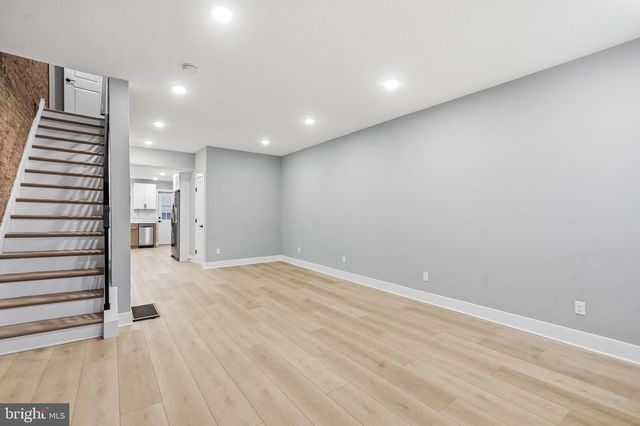 1733 JACKSON ST, Philadelphia, PA 19145