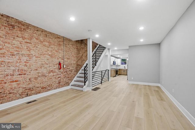 1733 JACKSON ST, Philadelphia, PA 19145